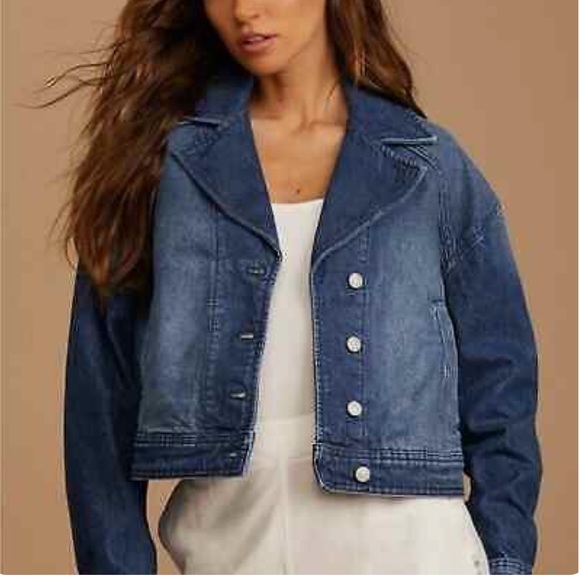 Free People We The Free Now Or Never Cropped Medium Wash Denim Jacket